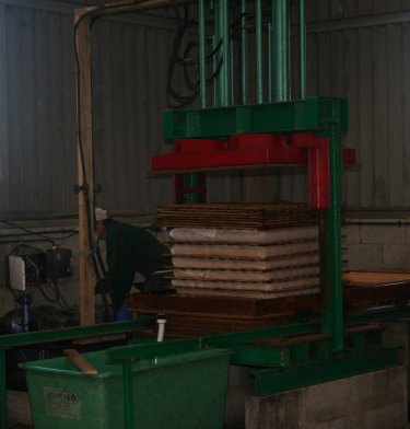 Modern style apple press at Pippins Farm open day.
